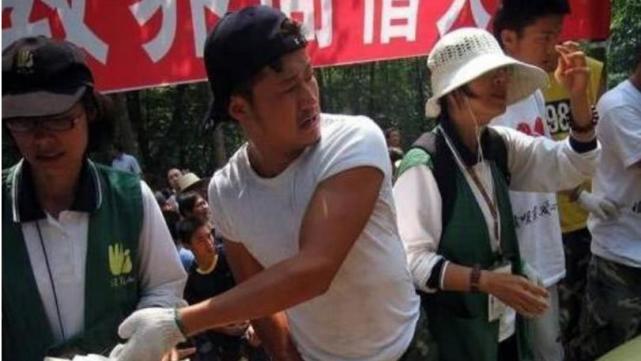 "鸿星尔克热"已经过去,吴荣照如坐针毡,害怕成为下一