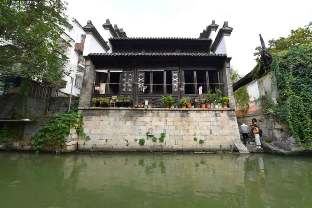 南京旅游:君到秦淮见,人家尽枕河