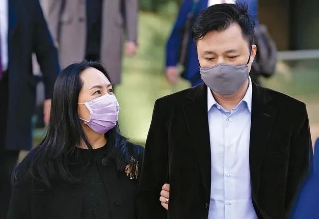妻子献给老总_华润老总宋林妻子照片(2)