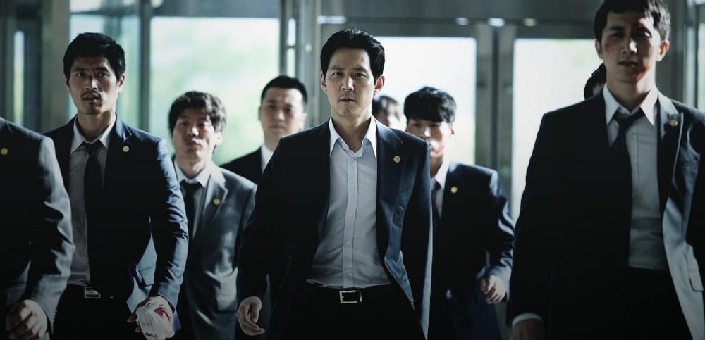 《鱿鱼游戏》李政宰颜值海内外偏差!
