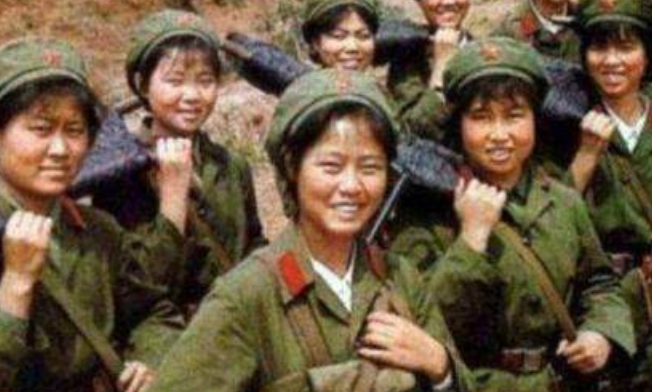 越战牺牲的第一个女兵为掩护战友中弹身亡牺牲时年仅24岁
