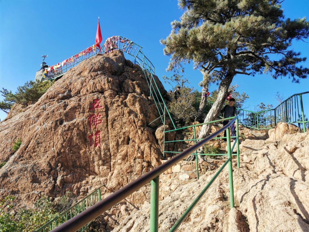 也让景区周边的城市发展变得更好,毕竟旅游业的发展,是可以逐步引起