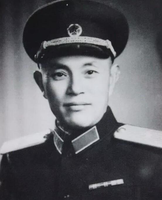 杨永松:唯一参加过七大的健在开国将军目前,邹衍老将军在沈阳某干休所