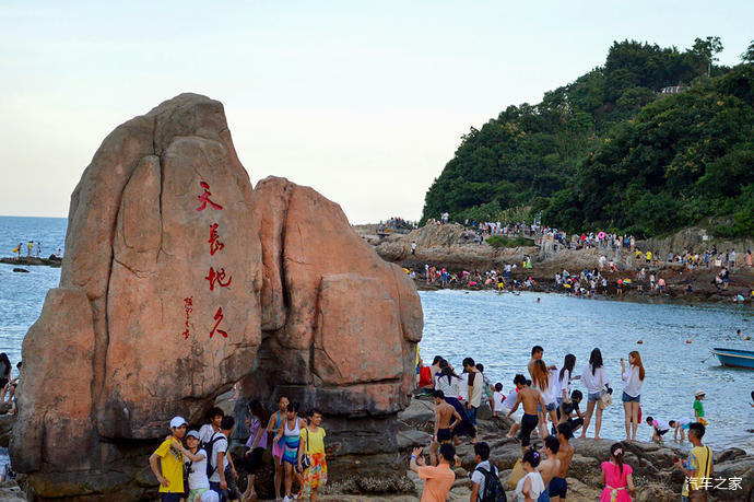 一汽大众揽境三亚热带海滨风景区
