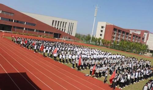 12,滁州市:滁州中学是重点中学,其次是凤阳中学,来安中学.