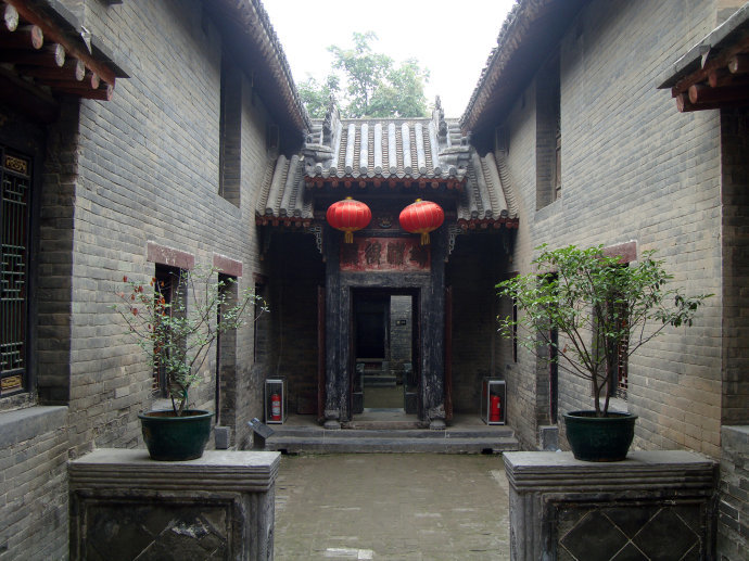 河南这一"巨富豪宅",是座堡垒型的大宅院,距郑州83公里