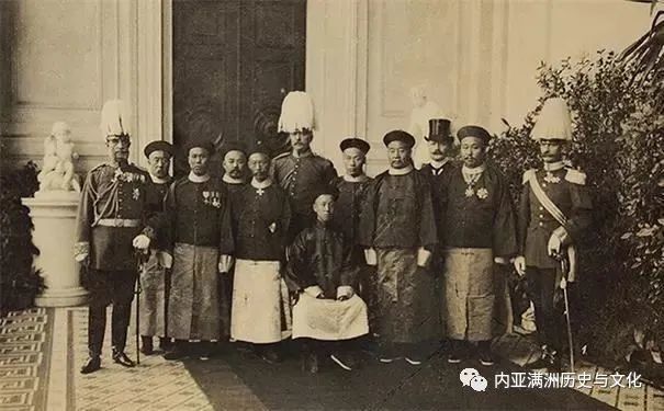辛亥革命后辞去摄政王的载沣