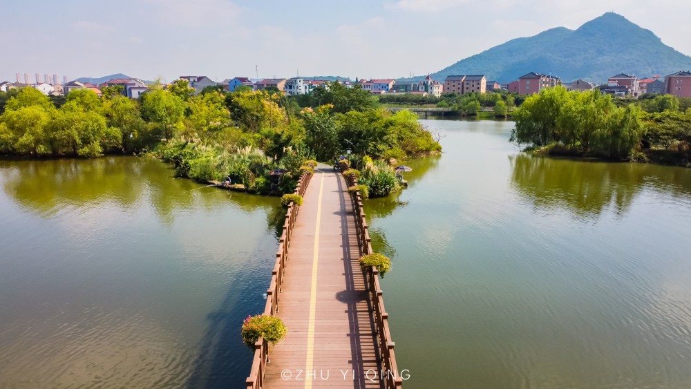 杭州临平有片丁山湖,美景不输西湖,是新晋的自然风光度假胜地