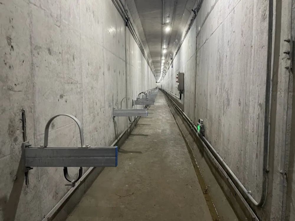 临港新片区地下六米"隐秘的世界":14.24公里综合管廊