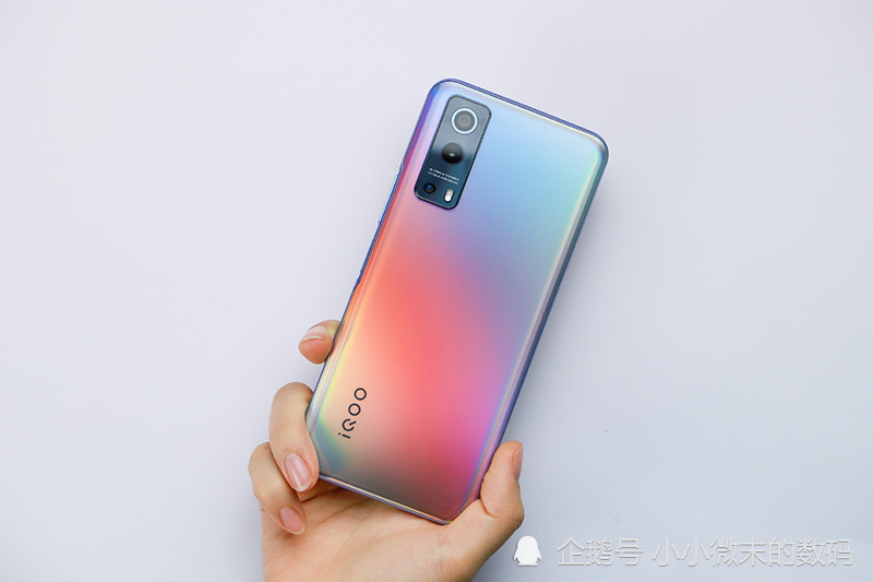 vivo iqoo z5x千元新机10月发布?lcd屏 天玑900