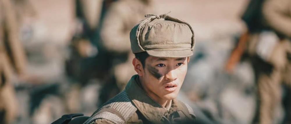 《长津湖》破35亿!韩东君演了像没演,张小山你认出了吗?