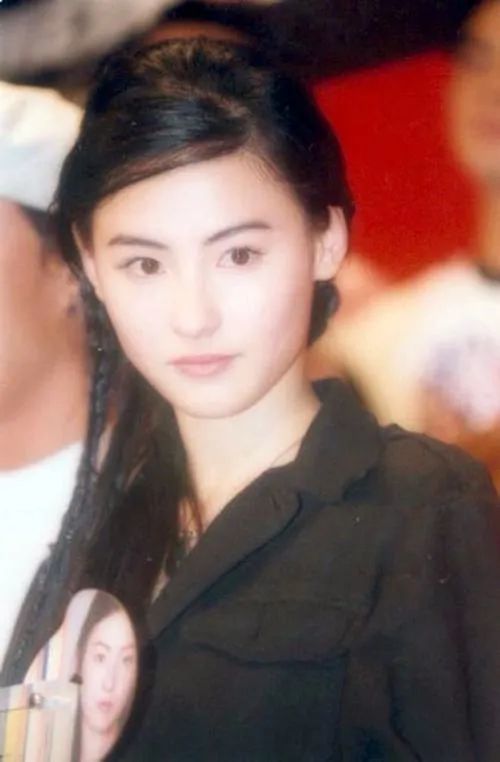 金像奖影后张柏芝,41岁还是很美啊