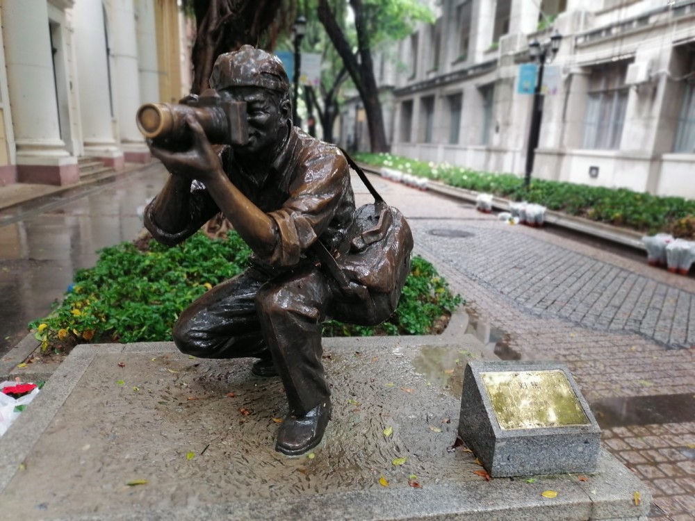 广州沙面建筑群周边雕塑一览