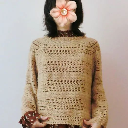 钩针实例1:这款钩针毛衣我喜欢,成人款式,春秋季节穿最好看