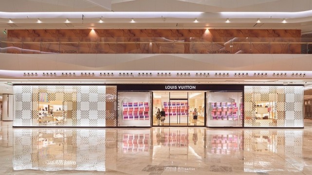 LV、Dior等一线大牌悉数开业，武汉恒隆广场助力华中商业格局再升级_腾讯新闻