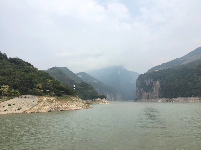 长江三峡天地有长风生命自浩荡