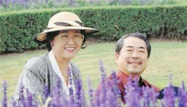 大画家范曾的婚姻:为了张桂云,从黑发到白头,背叛恩人不要名声