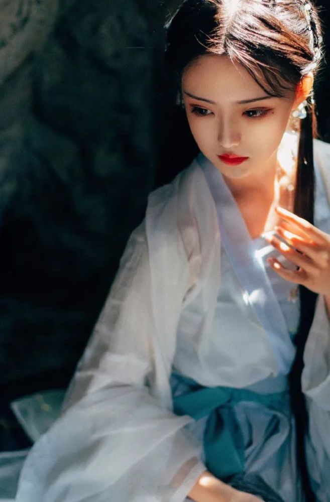 拍照技巧古风人像怎么拍才能更有风韵