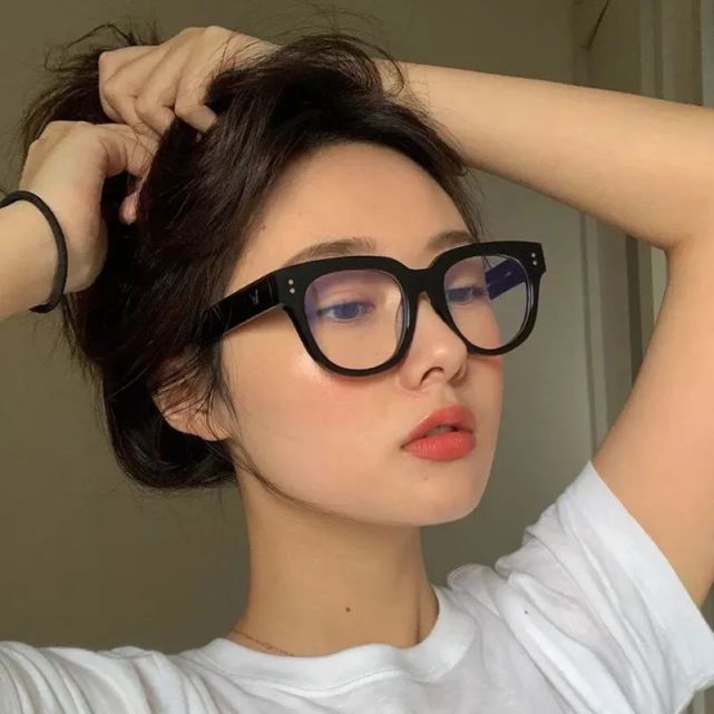 什么眼镜配什么脸型,选对堪比换脸!