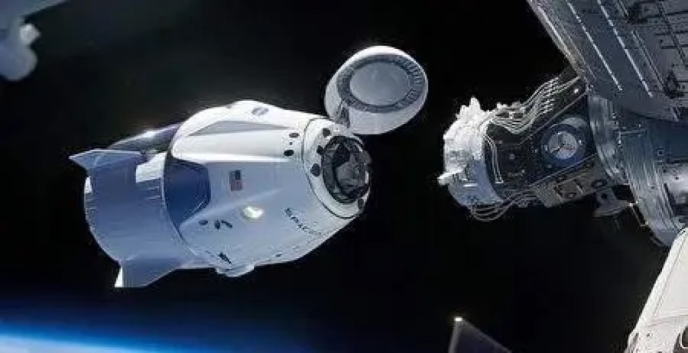 spacex星舰pk土星五号,世纪对决,马斯克的火星梦想在路上(1)