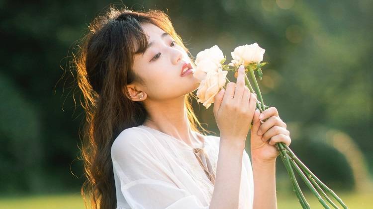 一个33岁大龄剩女的委屈:红娘让我别提要求,剩女就该将就嫁人吗?