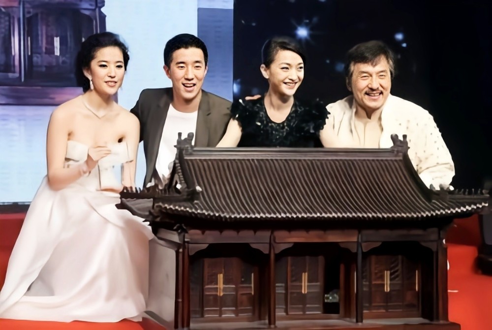 王烁:为追周迅豪掷千金,如今为何销声匿迹?