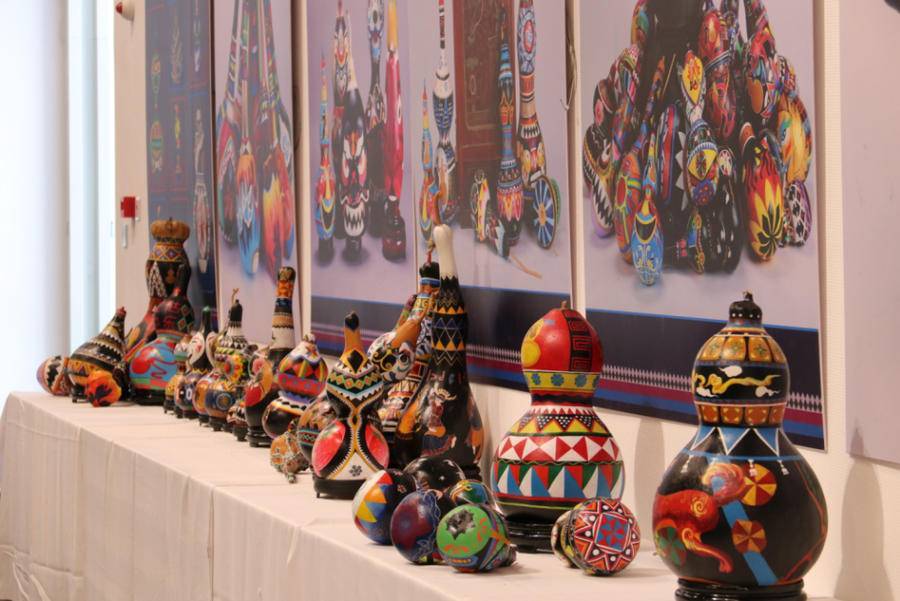 拉祜族葫芦艺术作品巡展在日照开幕!