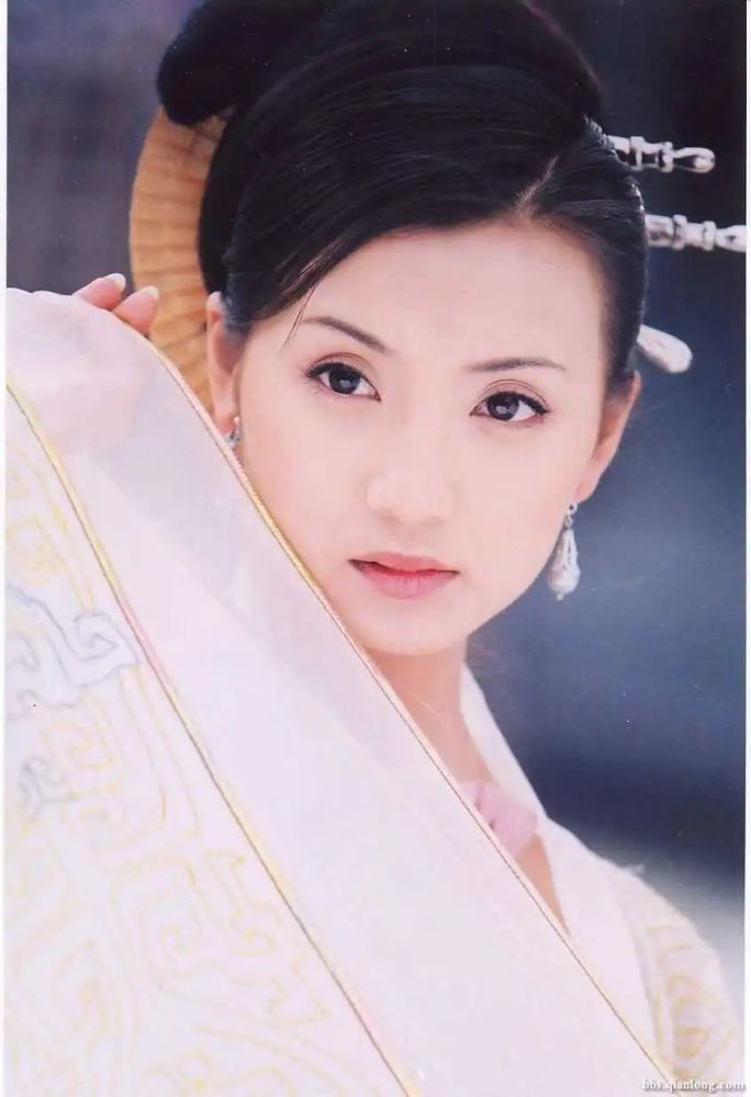 陈好复出,18年后依旧是"万人迷"!