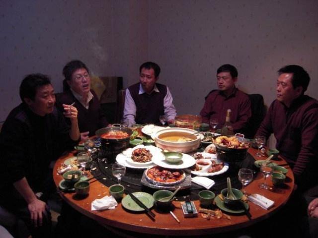 现在的同学群,同学聚会,都已经变味了