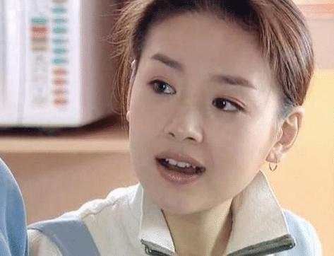 "美娇妻"董洁的堕落史,她的故事远比你想的"更毁三观"