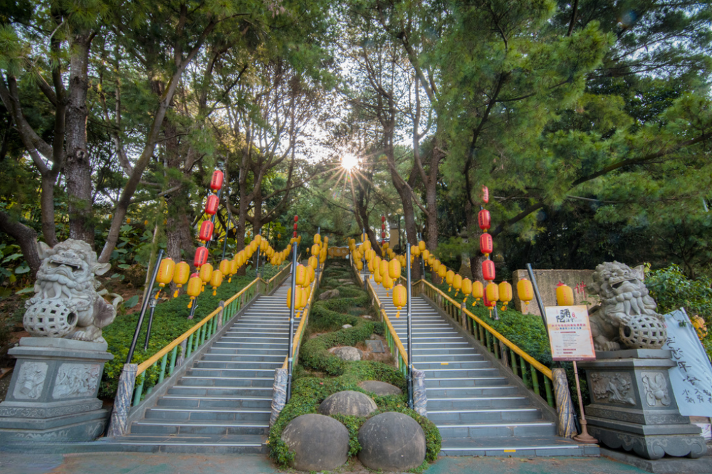 台湾南投最美的佛寺处处都有美景