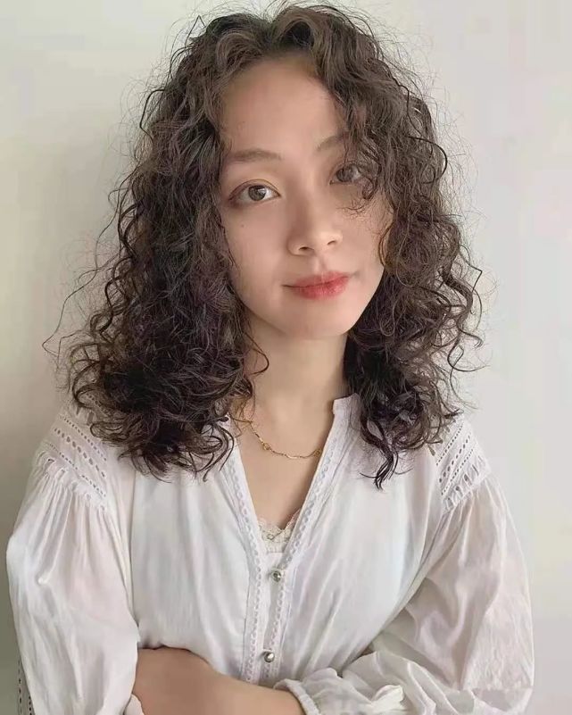 流不流行我不管,我就喜欢这一款:羊毛卷