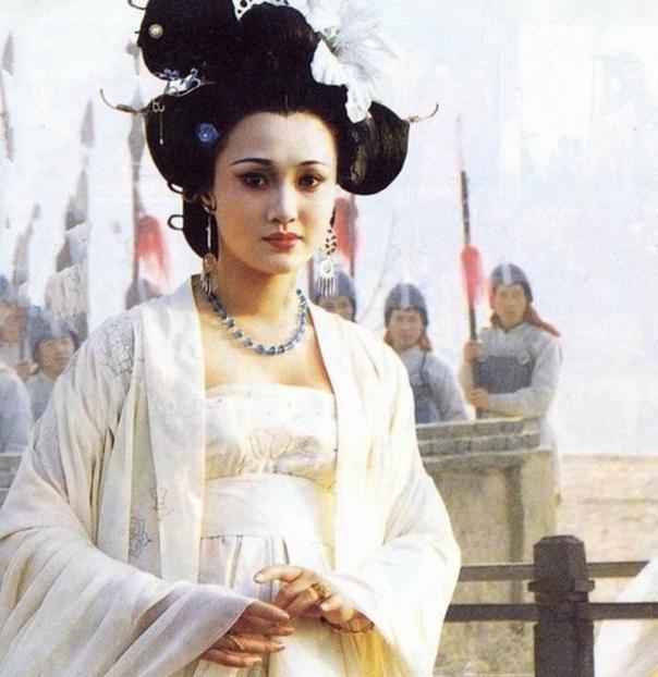 杨玉环真容有多美复原图神似一女星难怪唐玄宗会为她废弃后宫