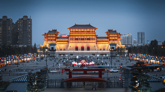在历史时期的洛阳市中的洛阳城便是封建王朝隋朝和唐朝两个朝代的都城