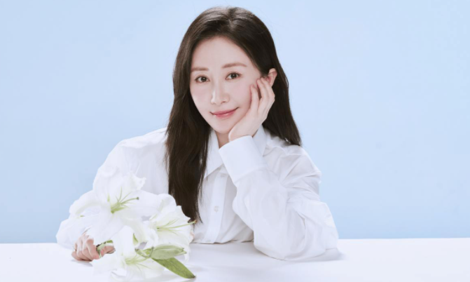 当主播比当演员香?33岁舒畅转行成超级女主播,口才获力赞