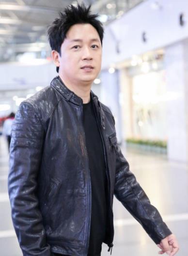 事业当红遭遇婚变,被前妻董洁诋毁沉寂5年,潘粤明真那么善良吗