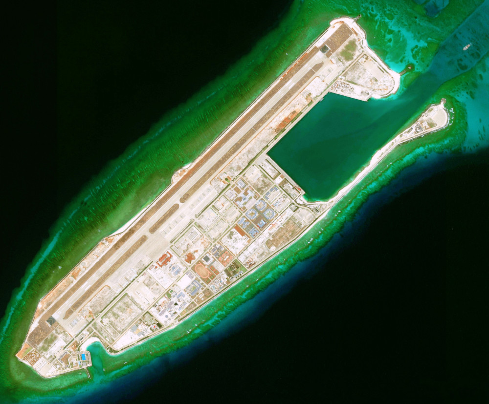 南沙永暑岛永久陆地达2.8平方公里,淡水储量惊人,可供