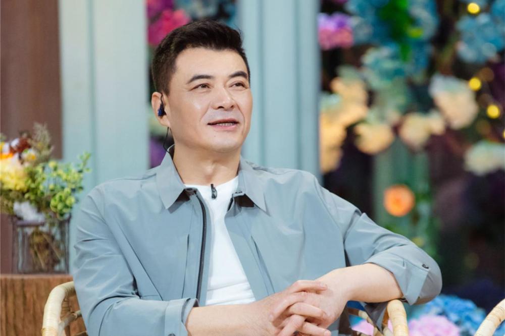 王新军赚的钱都交给老婆把年迈的母亲接到身边照顾才放心