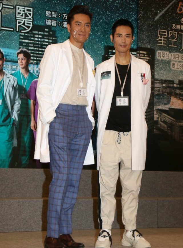 郑嘉颖马国明出席新剧宣传互相调侃罗仲谦自曝想和杨怡追生一个