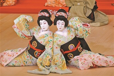 两代名角合演歌舞伎顶尖舞蹈-腾讯新闻