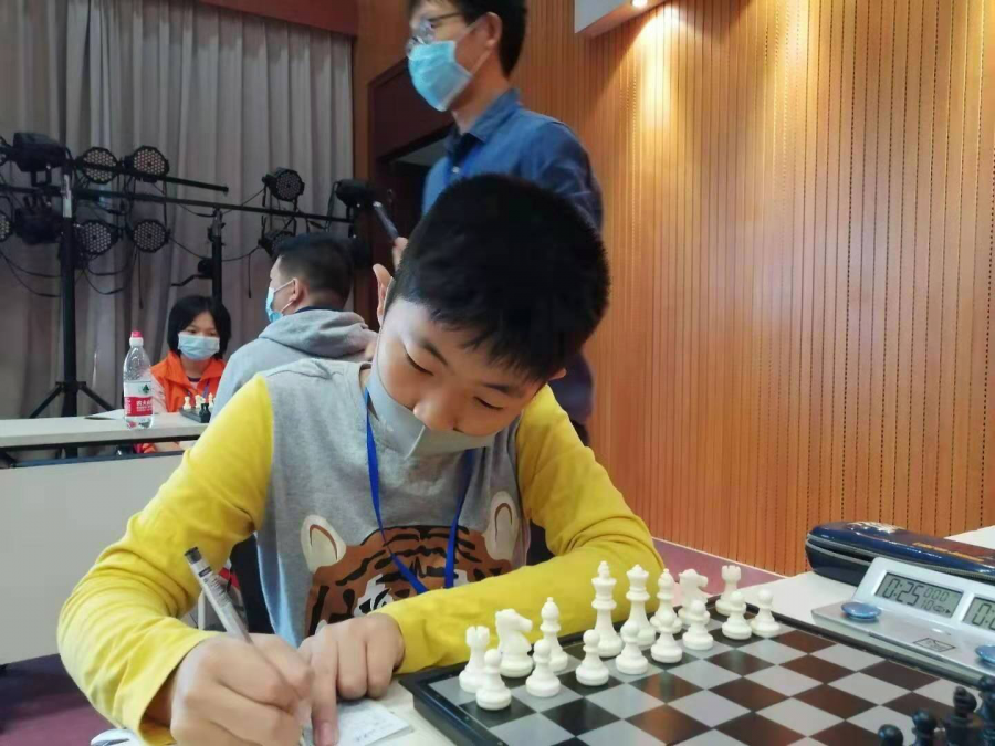 江尹涵和国际象棋的故事