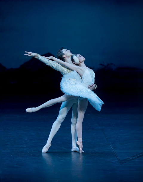 此生必看|中央芭蕾舞团《天鹅湖》首度来津,演绎芭蕾皇冠之作!