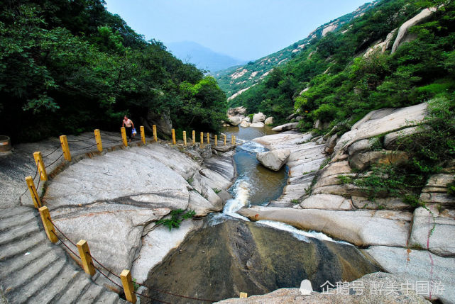 关于七十二潭景区概况:景区坐落在河南省南阳市方城县境内,坐标于杨