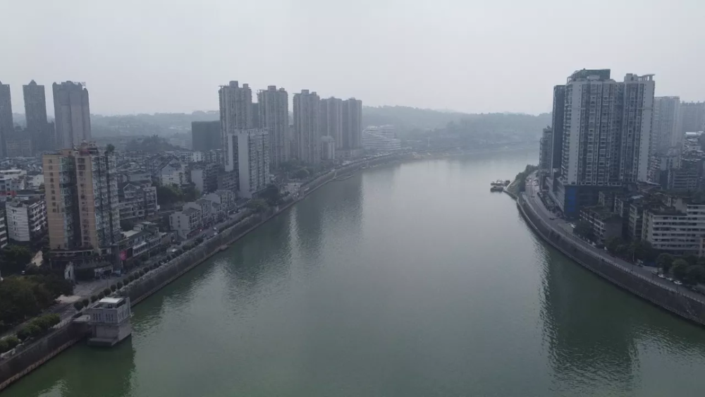 横跨沱江缓解交通压力四川内江麻柳坝大桥最新进展来了