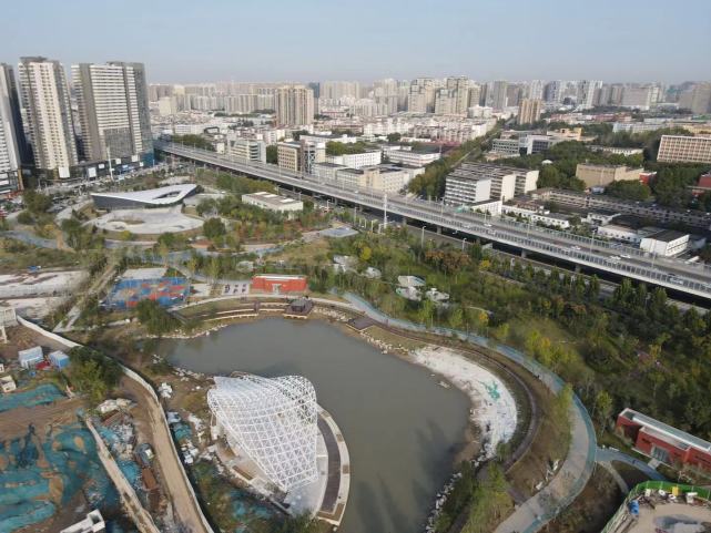 郑州市青少年公园北区开园迎客