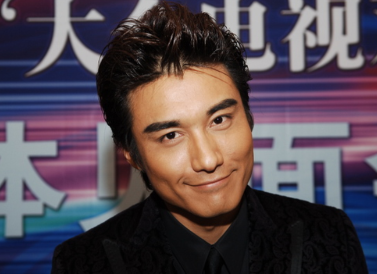 演员胡兵:当演员没出路改行做模特,暗恋瞿颖19年,如今
