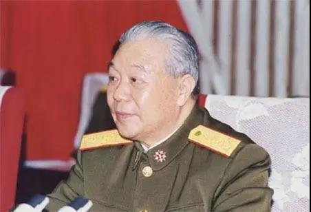 他64岁任解放军总后勤部部长,16岁入党,63岁晋升上将