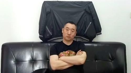 万万没想到啊大力哥成了大网红曾让人耻笑如今让人敬佩