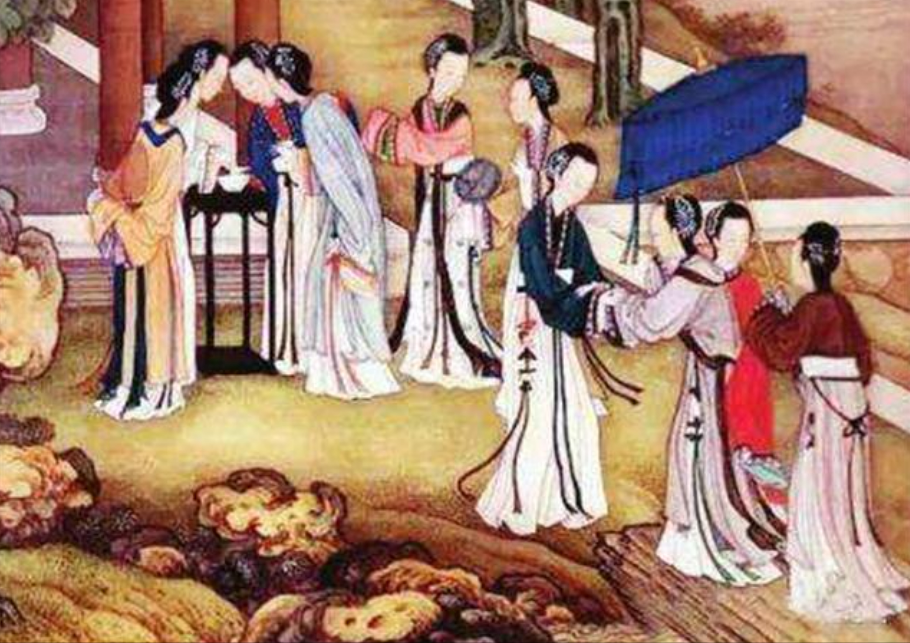 整个古代世界都出现了一种"男尊女卑"的现象,女性的社会地位逐渐下降