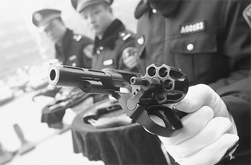 "中华警用第一枪":zls05式警用转轮手枪